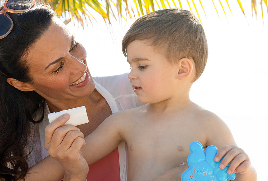4 Tips to Help You Apply Kids Sunscreen to a Wiggly Child